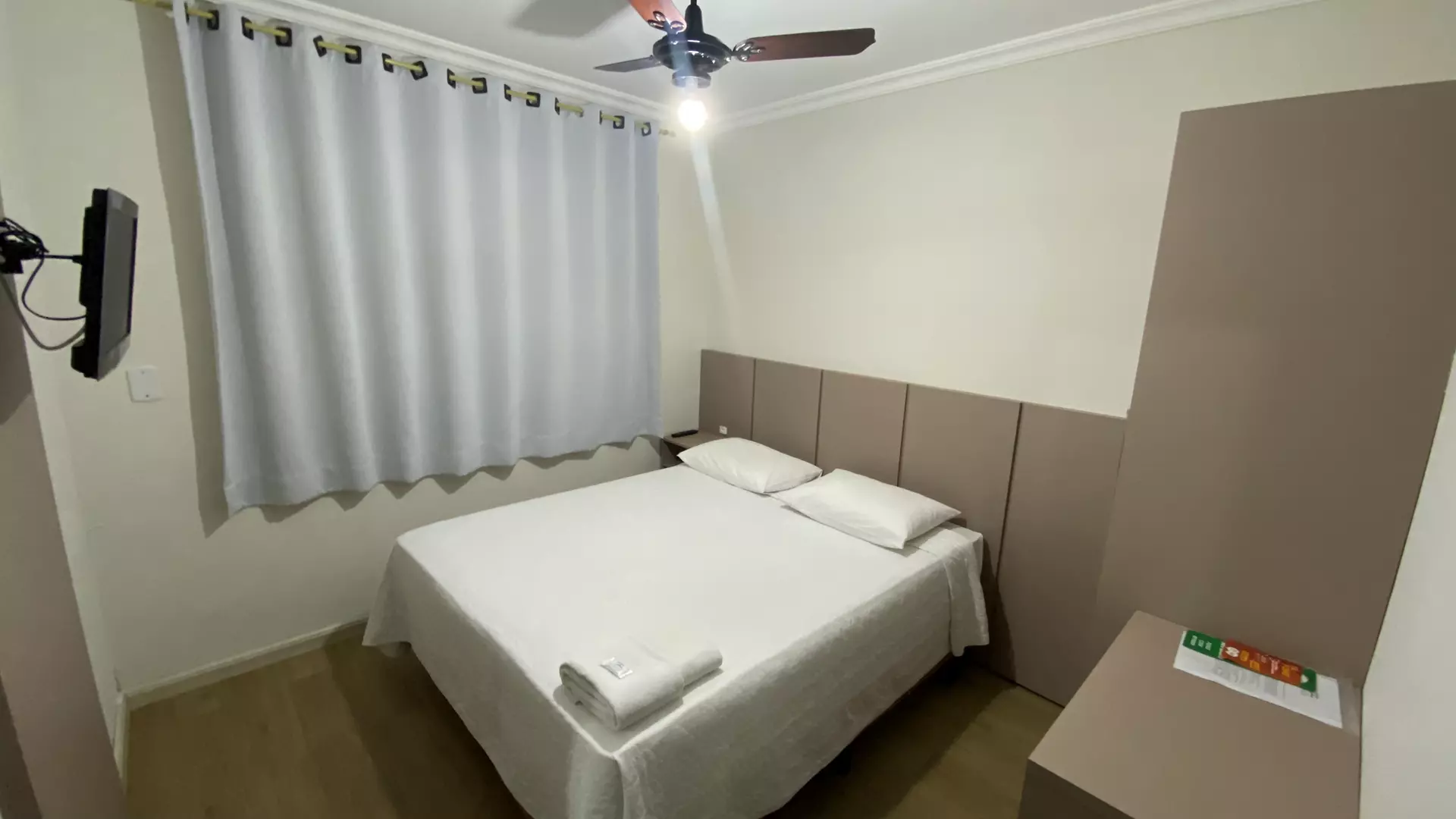 Apartamento Superior - CASAL FUNDOS